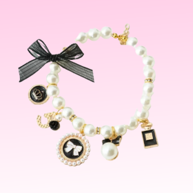 Pearls and Bow Charm Necklace (size: small)